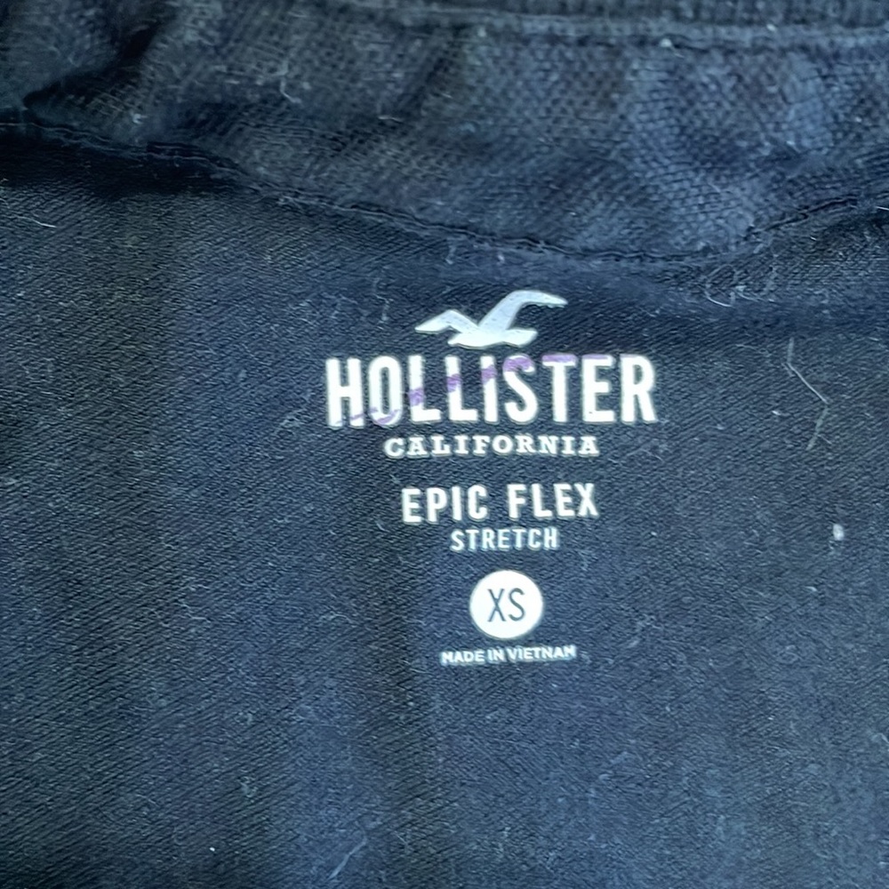 T shirt Hollister size xs good condition men - Picture 2 of 2